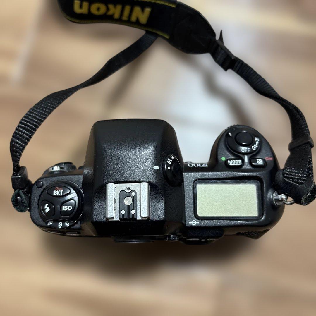 【訳あり品】Nikon F100 一眼レフカメラ