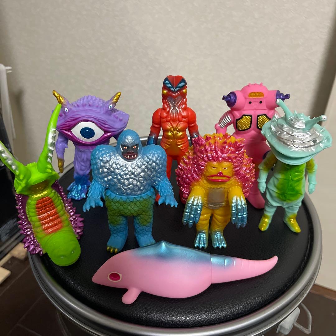 カイジュウカラーズ　フィギュア 8体セット