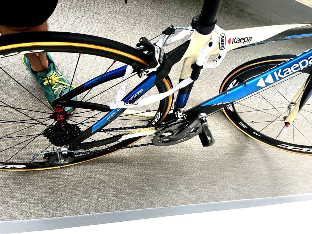 【吉田取引】カーボンロードバイク※要整備