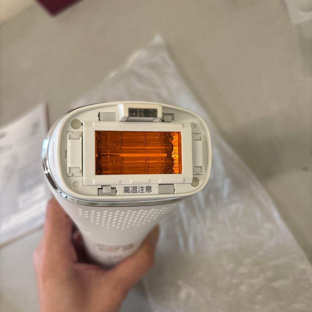 M0308 Panasonic ES-CWP81 光エステ 脱毛器 家電