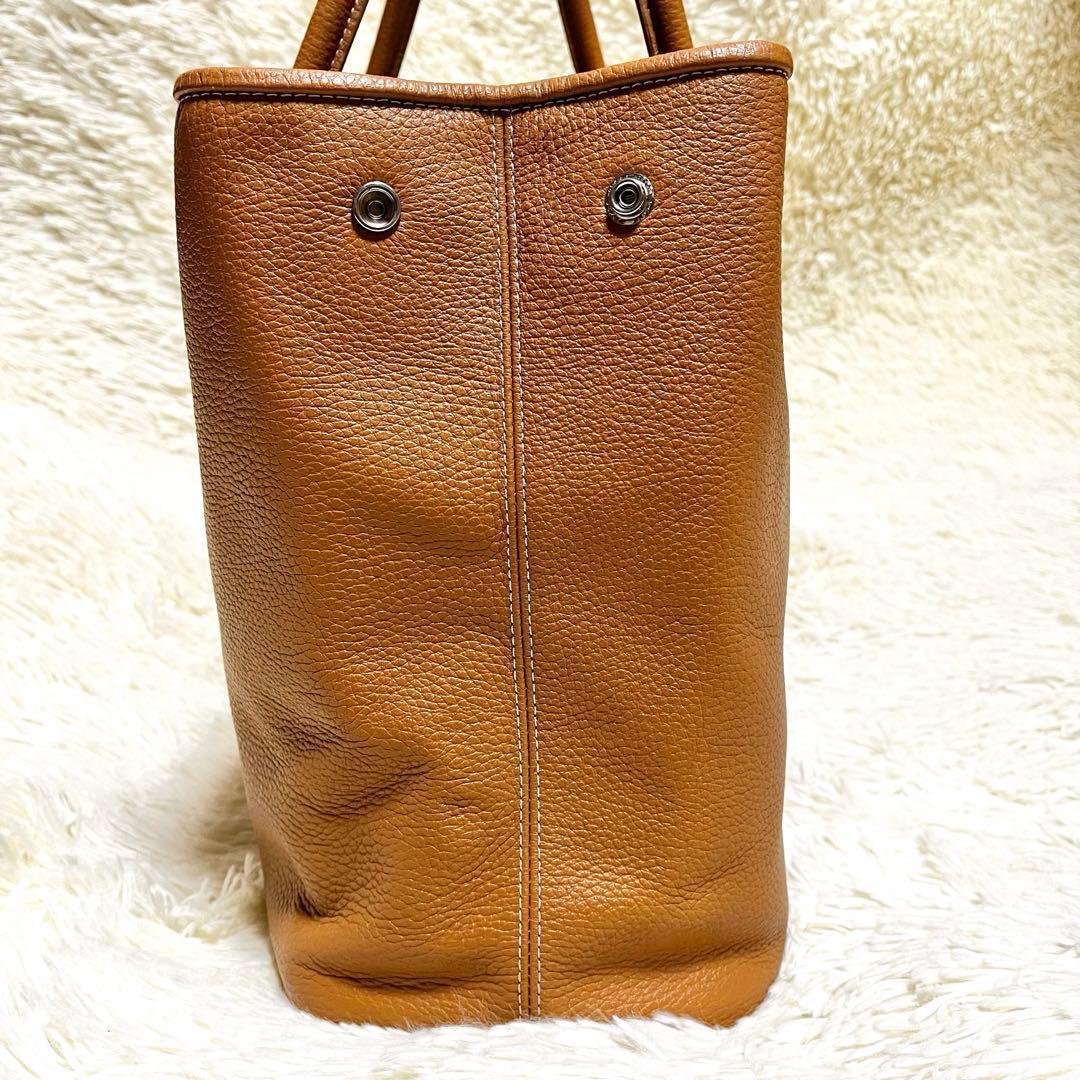 美品✨バーニーズニューヨーク トートバッグ レザー シボ革 チャーム ブラウン