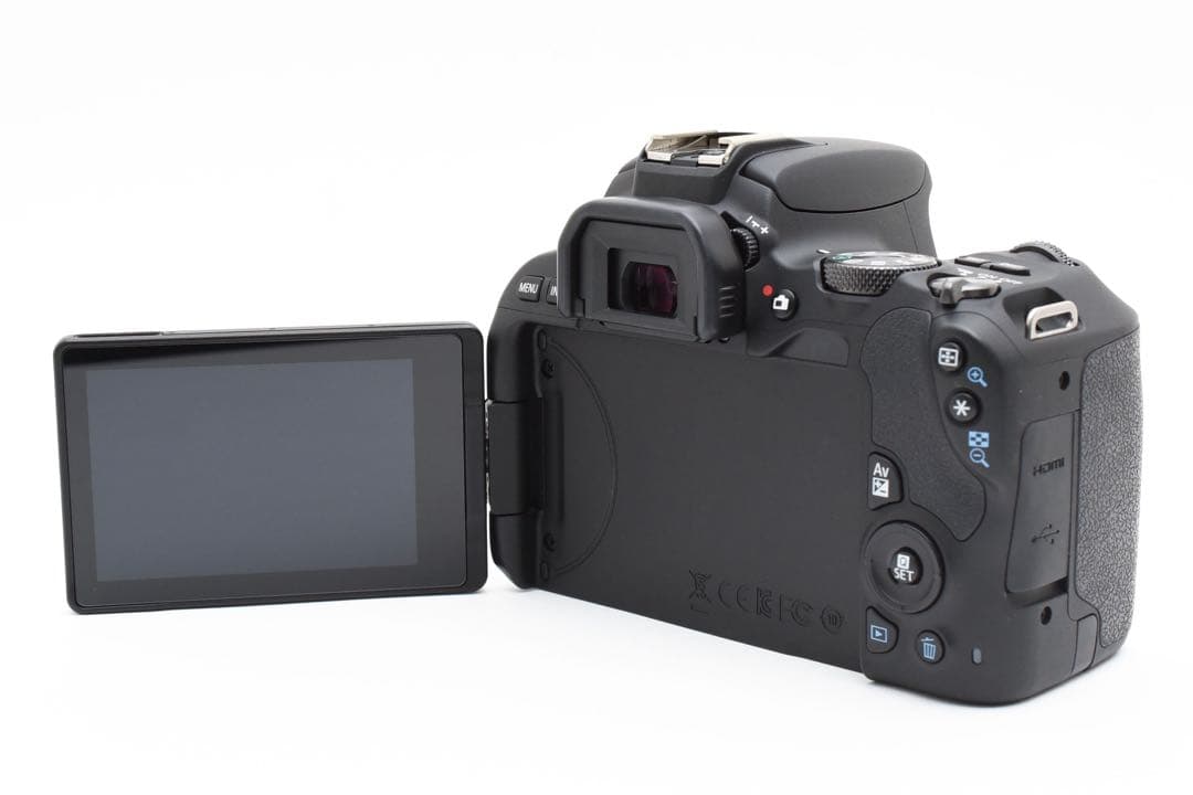 Canon EOS Kiss X9標準&望遠&単焦点トリプルレンズセット