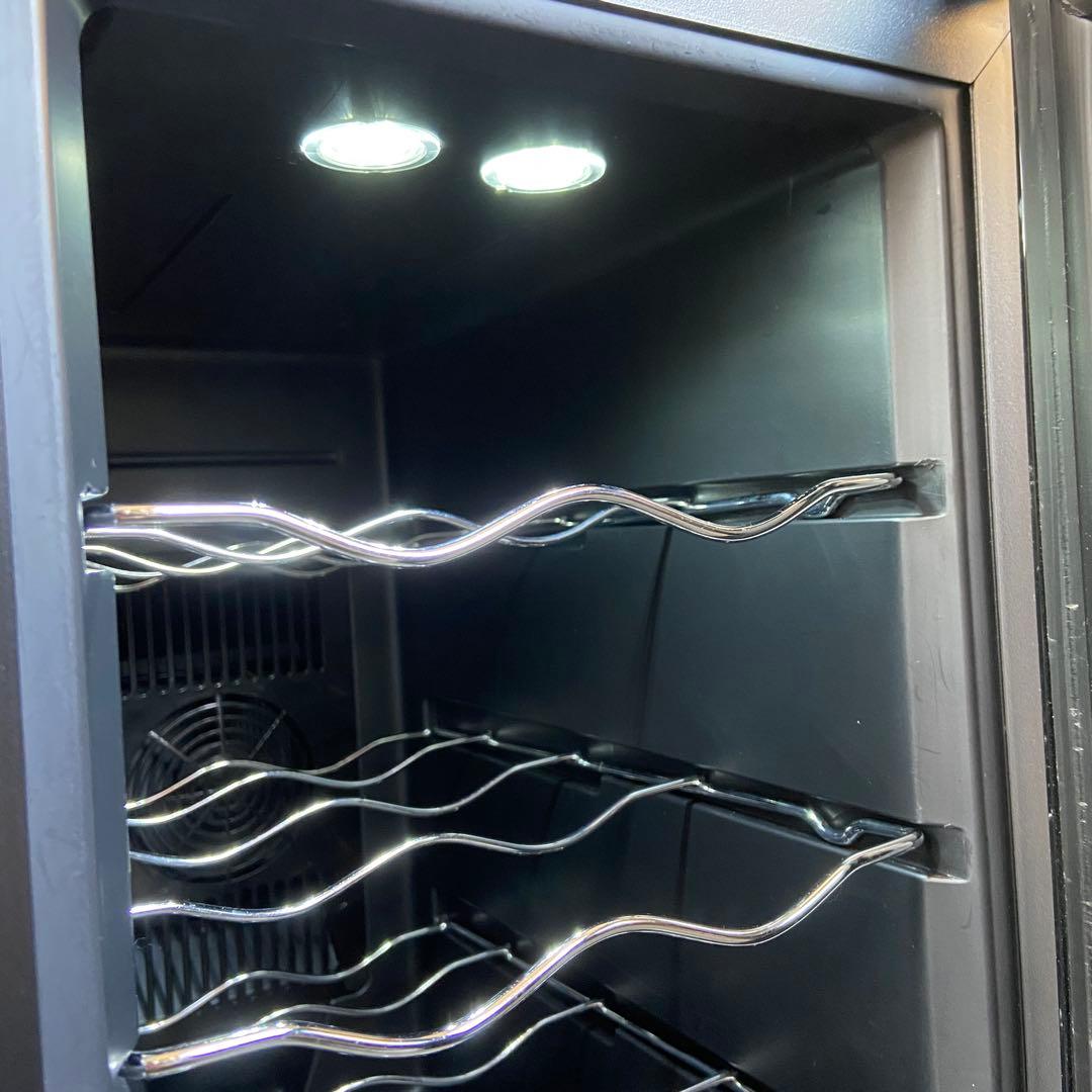 IRIS OHYAMA アイリスオーヤマ ⭐️ワインセラー　【5353】