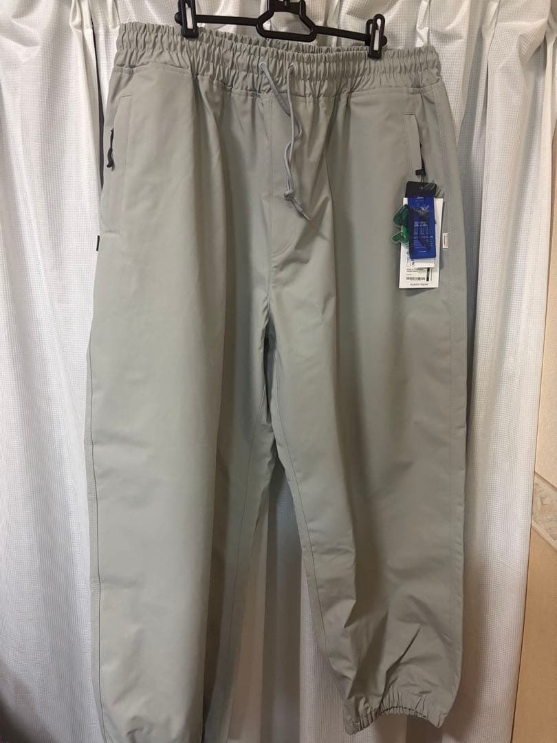 新品タグ付きbsrabbit ビエスラビット　Lサイズ　パンツ