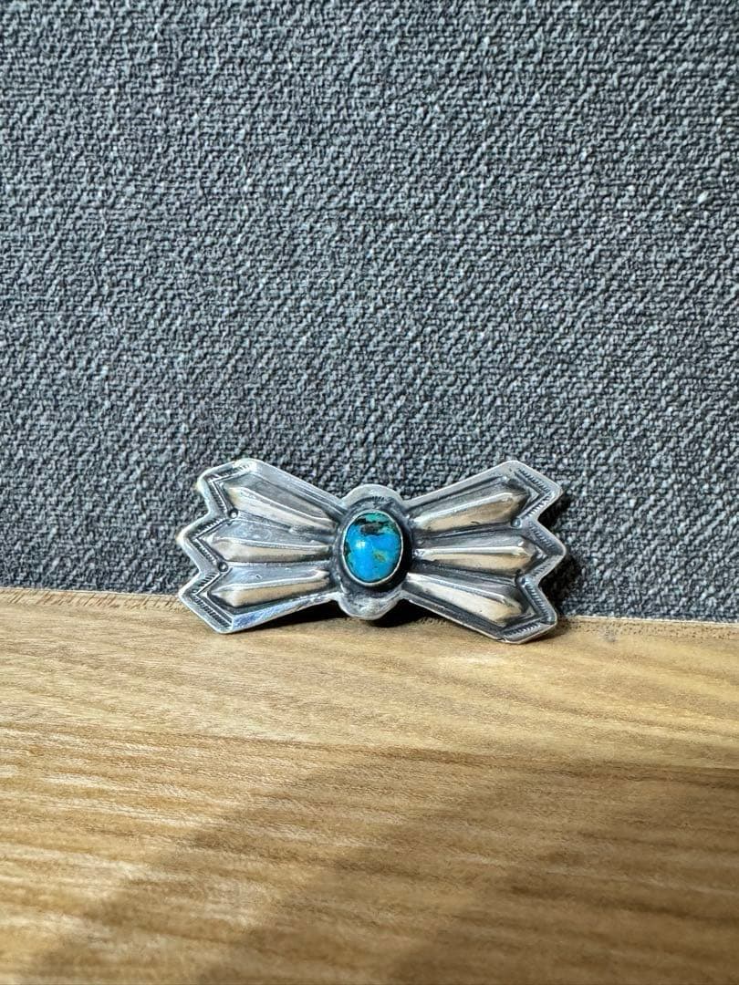 Larry Smith ターコイズ　バタフライ　ピンバッジ