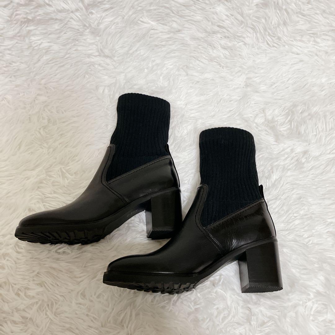 【極美品】DIANA ダイアナ ソックスブーツ レザー22.5cm 黒