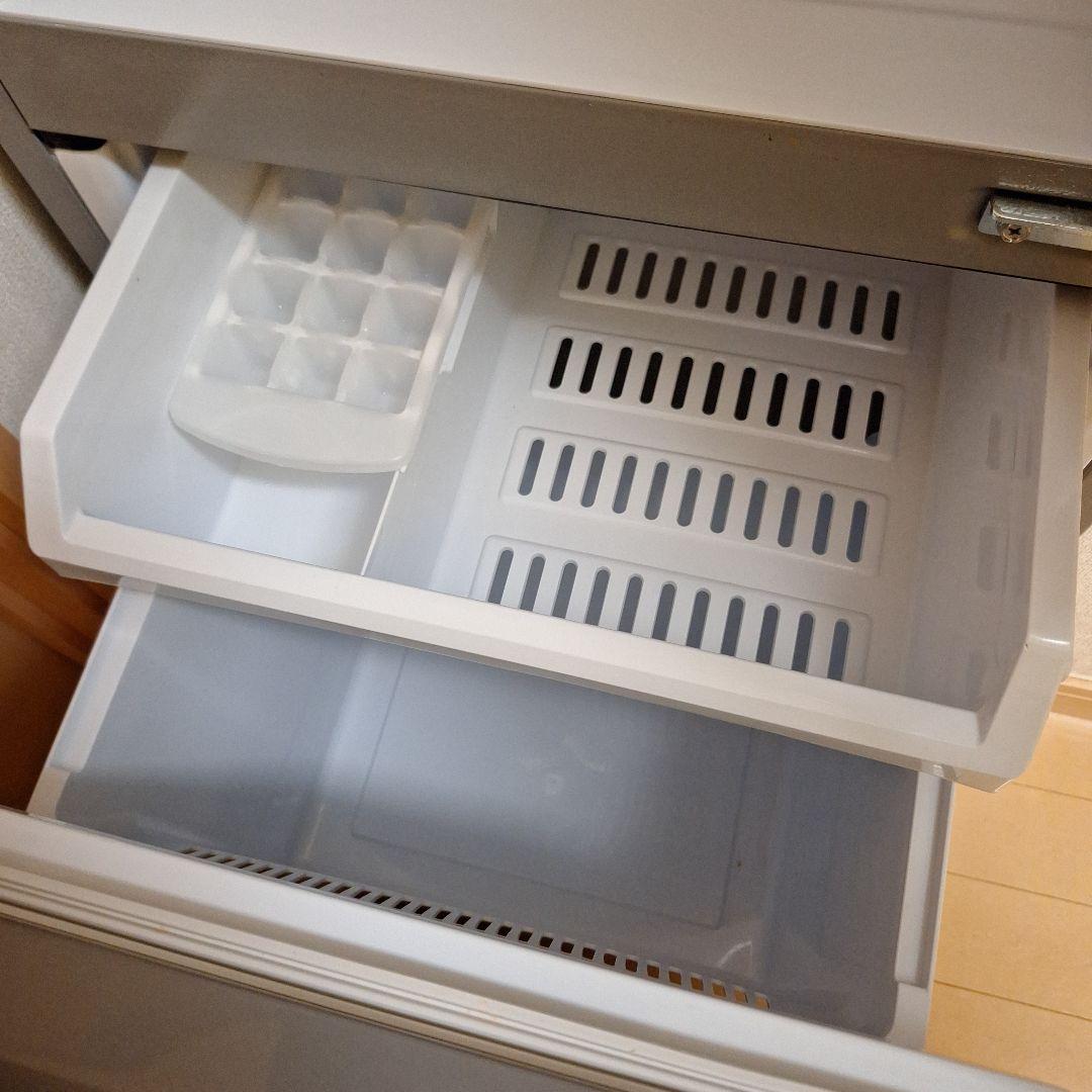 AQUA 2ドア冷蔵庫 シルバー 126L　2021年製