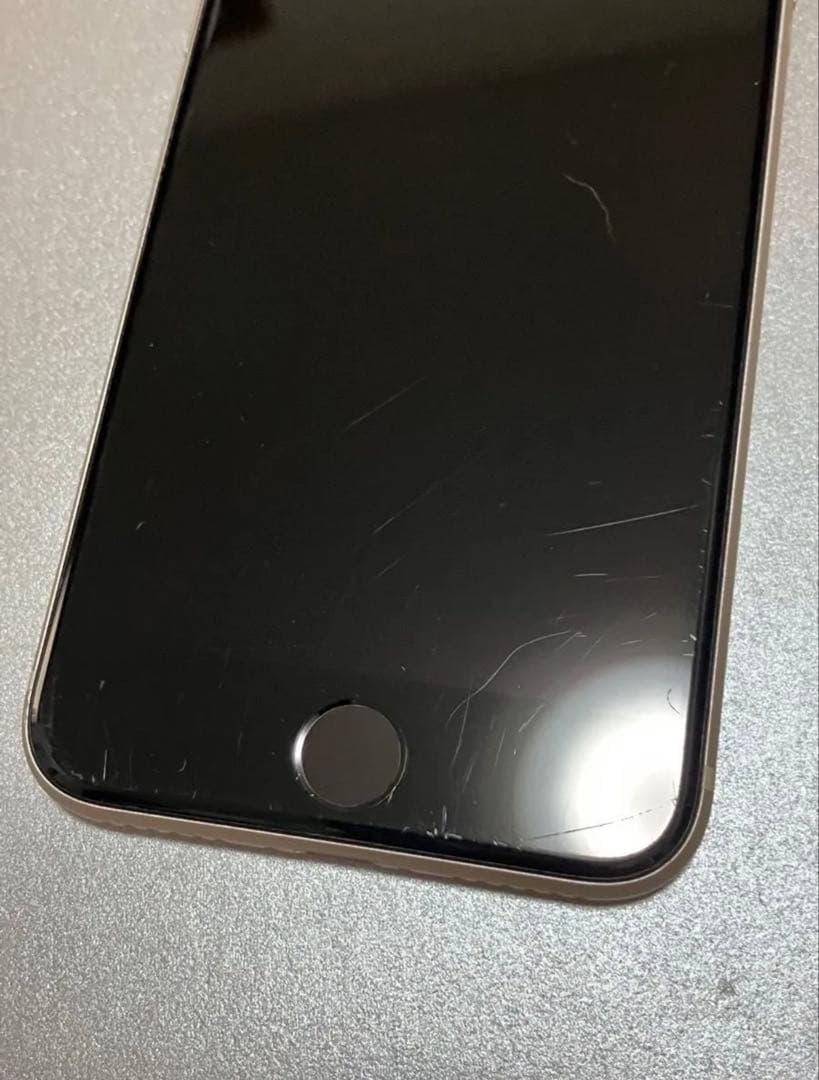 【バッテリー最大100%】iPhone SE 第3世代 64GB スターライト