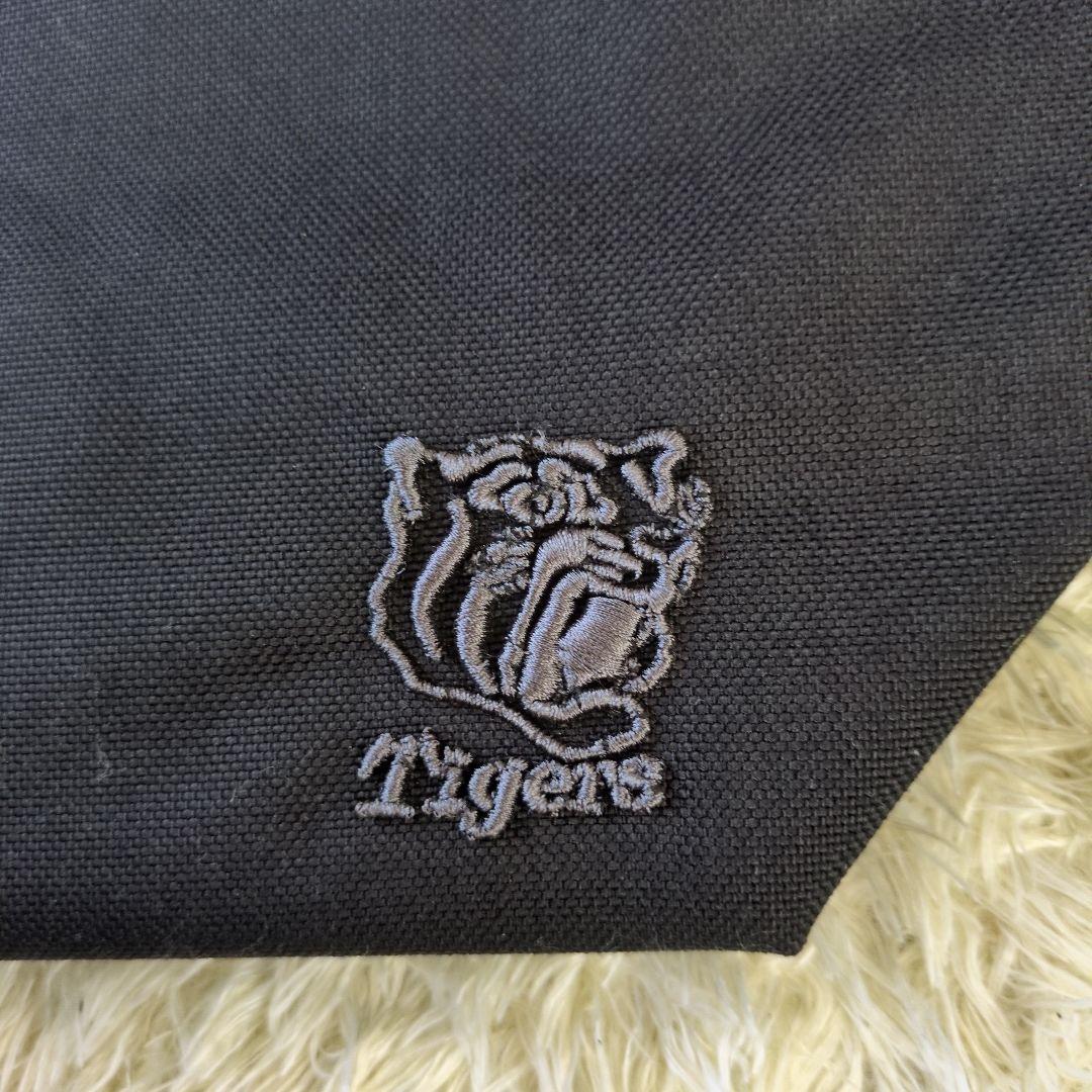 【新品未使用】マンハッタンポーテージ　阪神タイガース　大容量　メッセンジャー