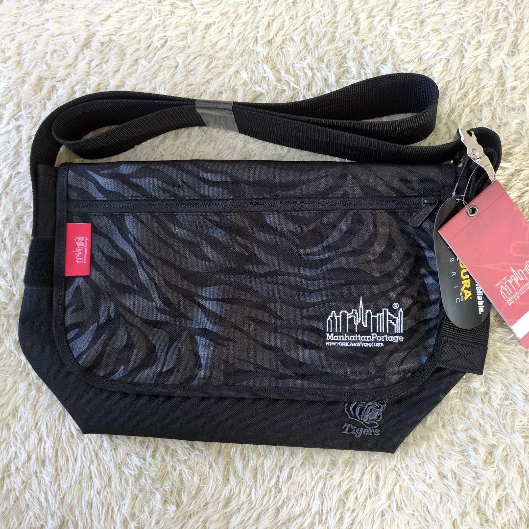 【新品未使用】マンハッタンポーテージ　阪神タイガース　大容量　メッセンジャー