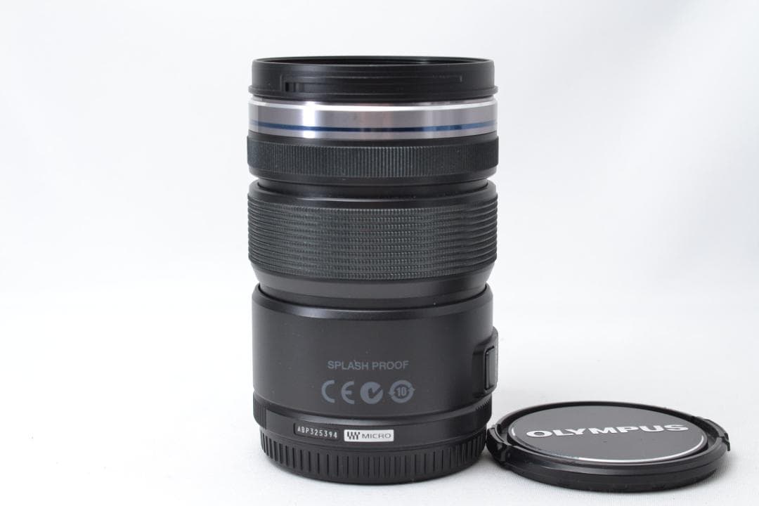 オリンパス　OM-D E-M5 シルバー 12-50mmEZ レンズキット