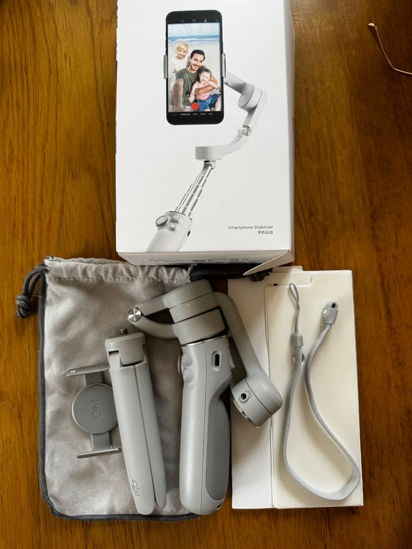 【美品】DJI  OM5 ジンバル グレー 正規品！