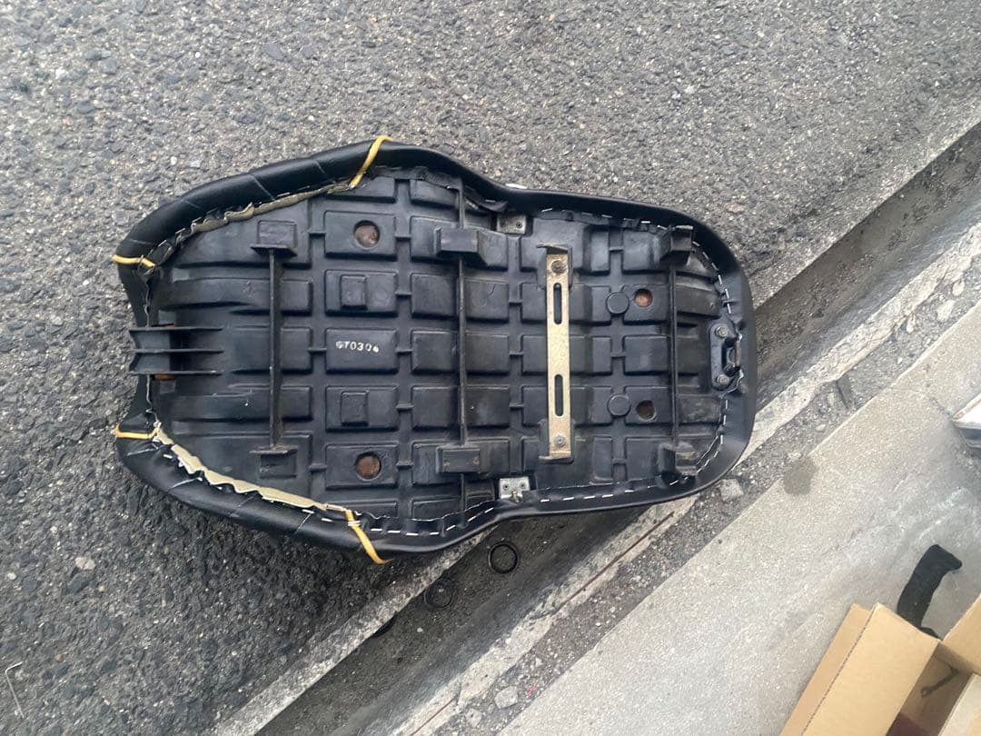 バリオス250タックロールシート