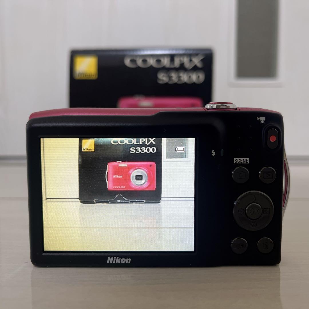 ニコン　Nikon COOLPIX S3300 ストロベリーピンク デジカメ