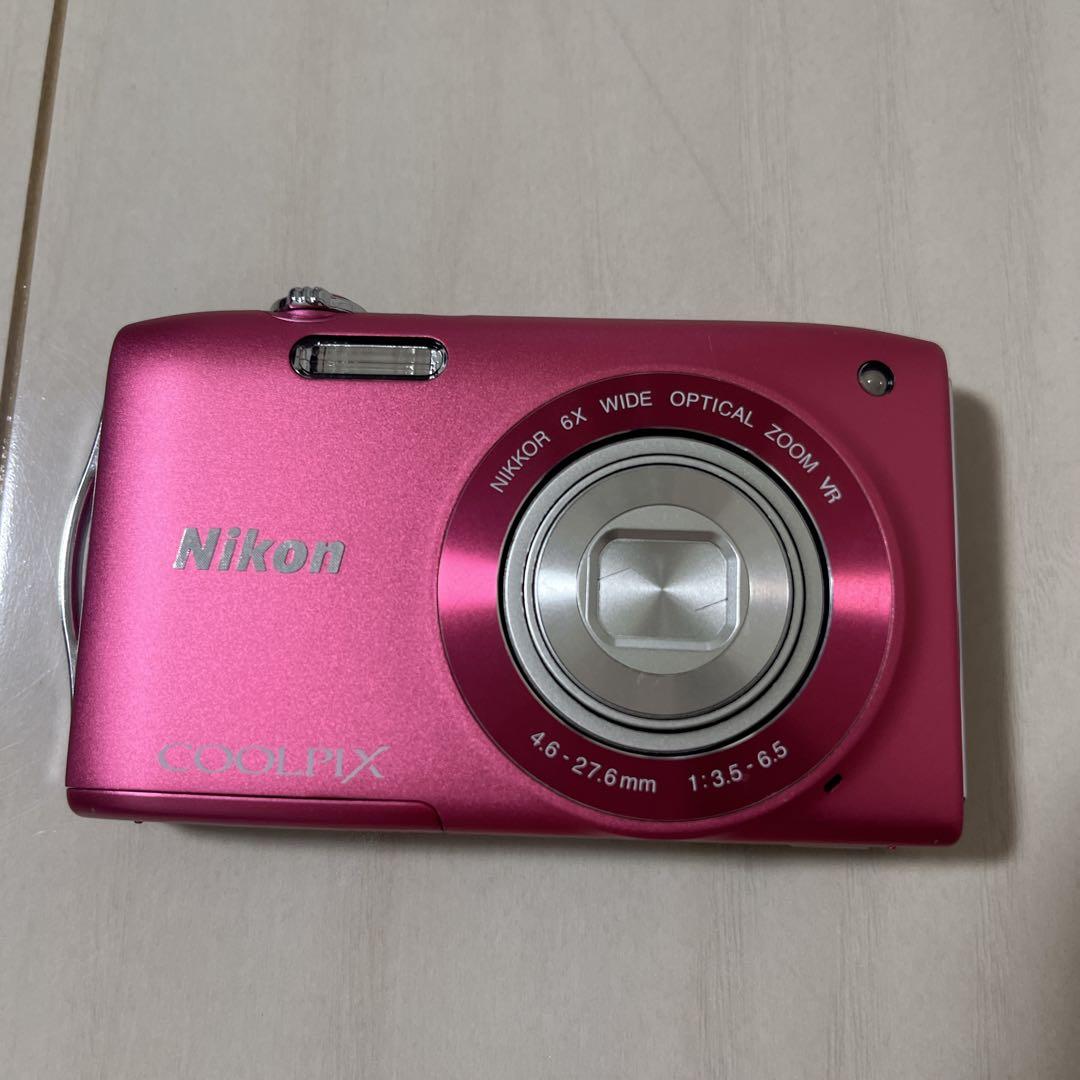 ニコン　Nikon COOLPIX S3300 ストロベリーピンク デジカメ