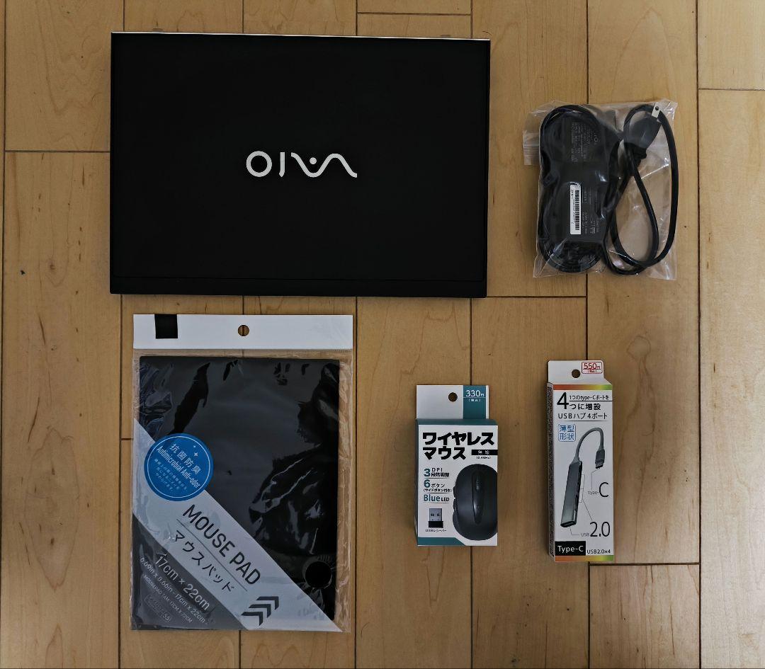 Sony Vaio i7 8565u, 512GB NVME/ 新品のバッテリー