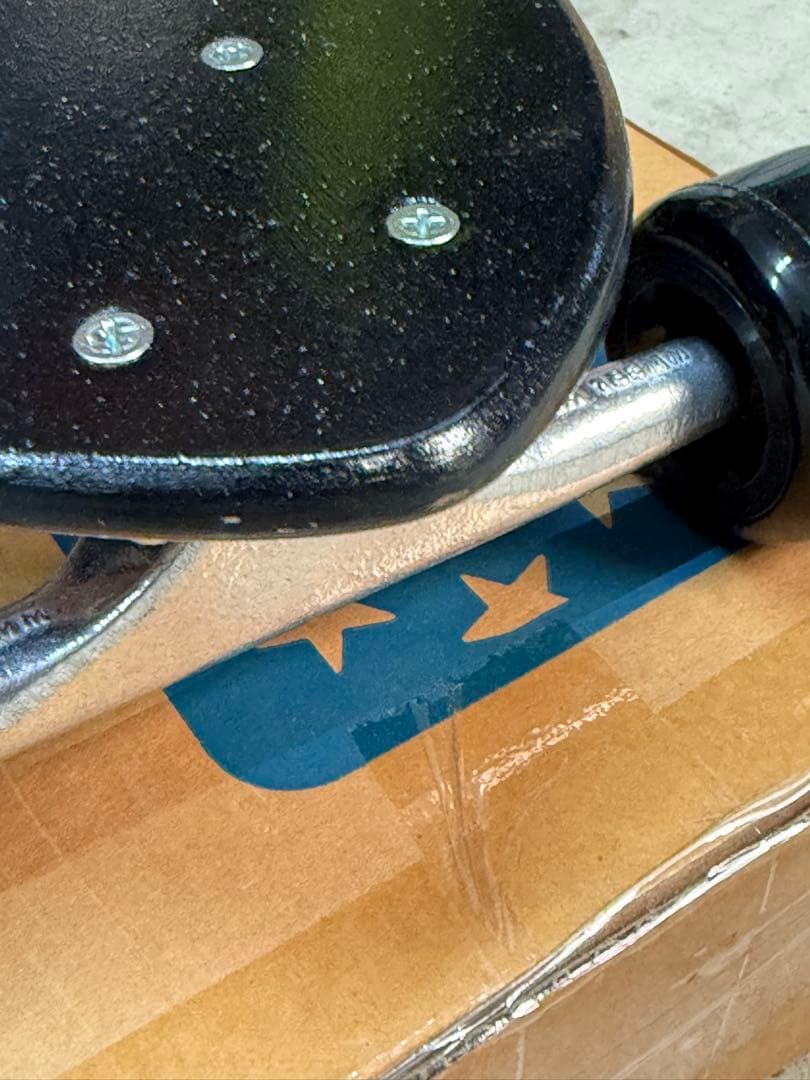 ヒステリックグラマー　スケボー