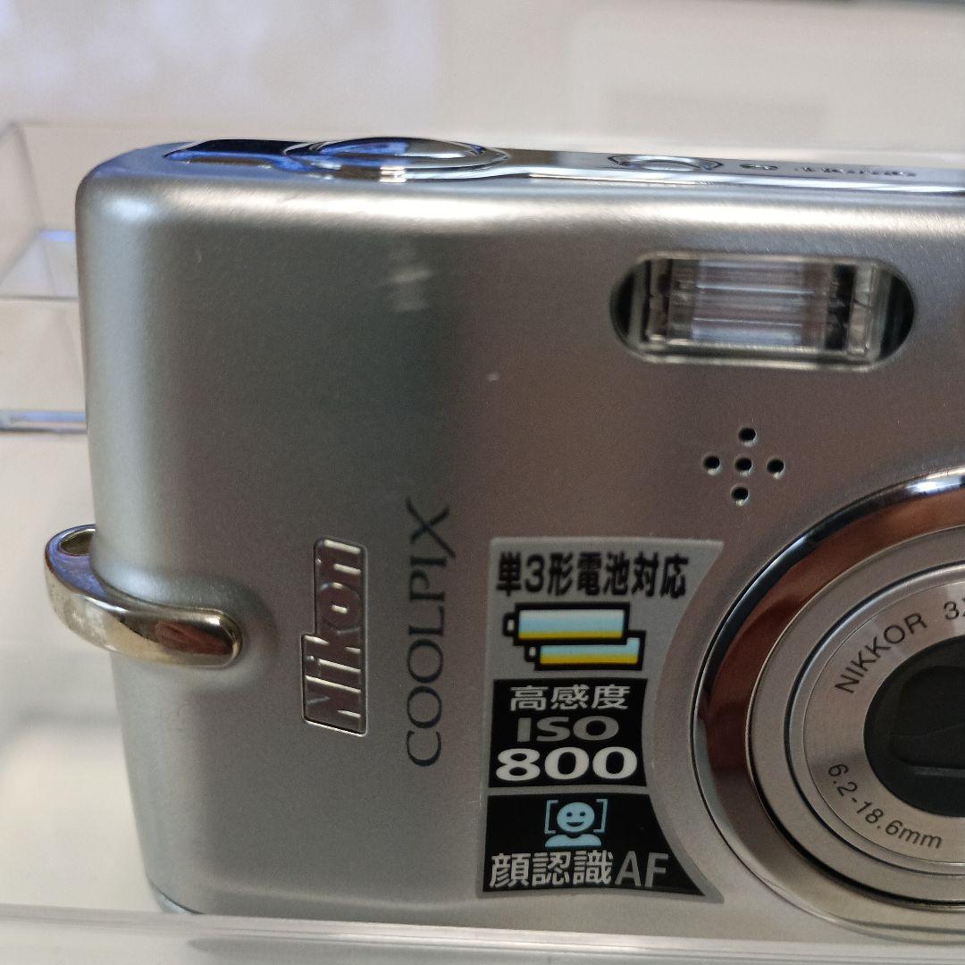 Nikon COOLPIX L11 コンパクトデジタルカメラ 動作確認済