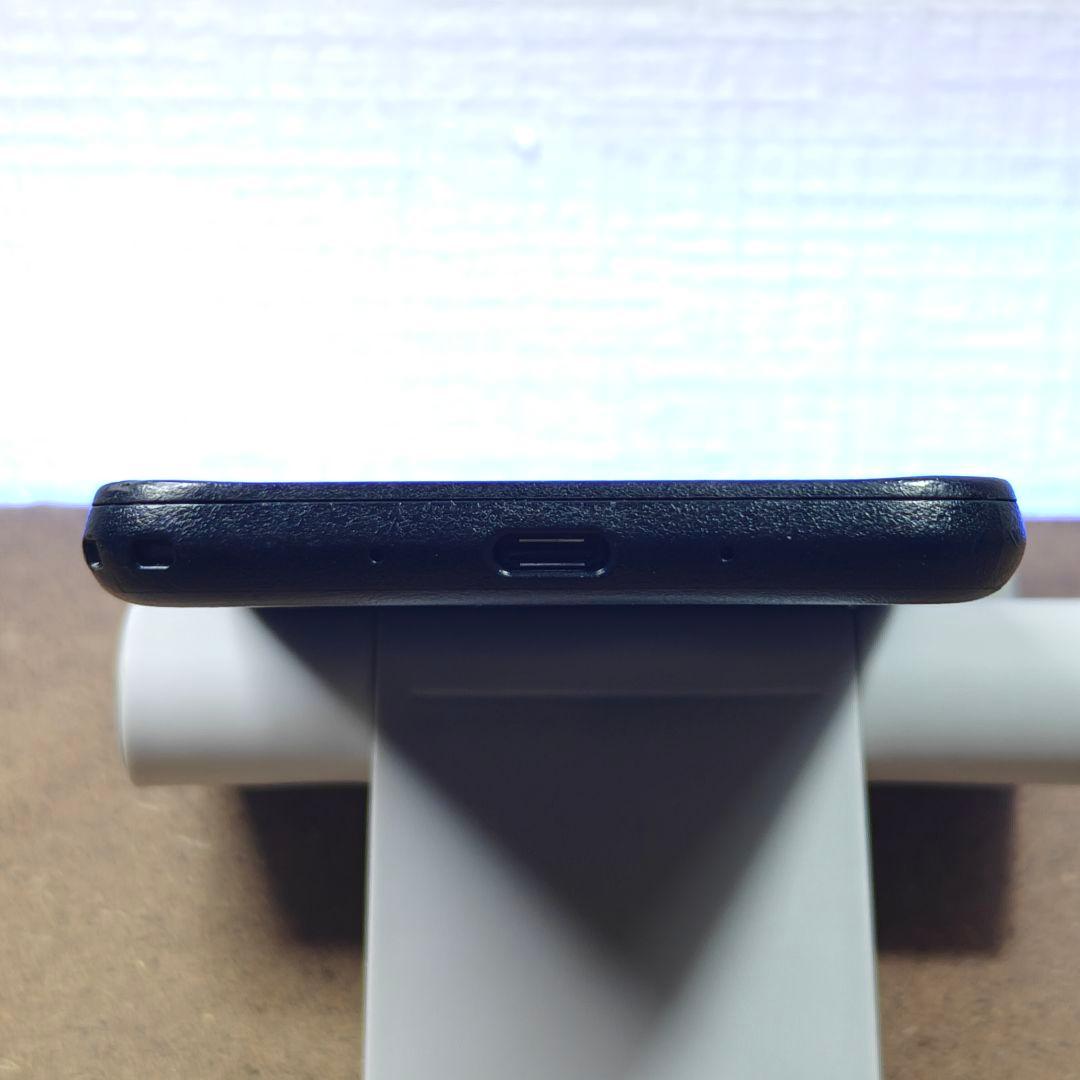 JA517 A101KC DUAL SIM / SIMFREE スマホ本体