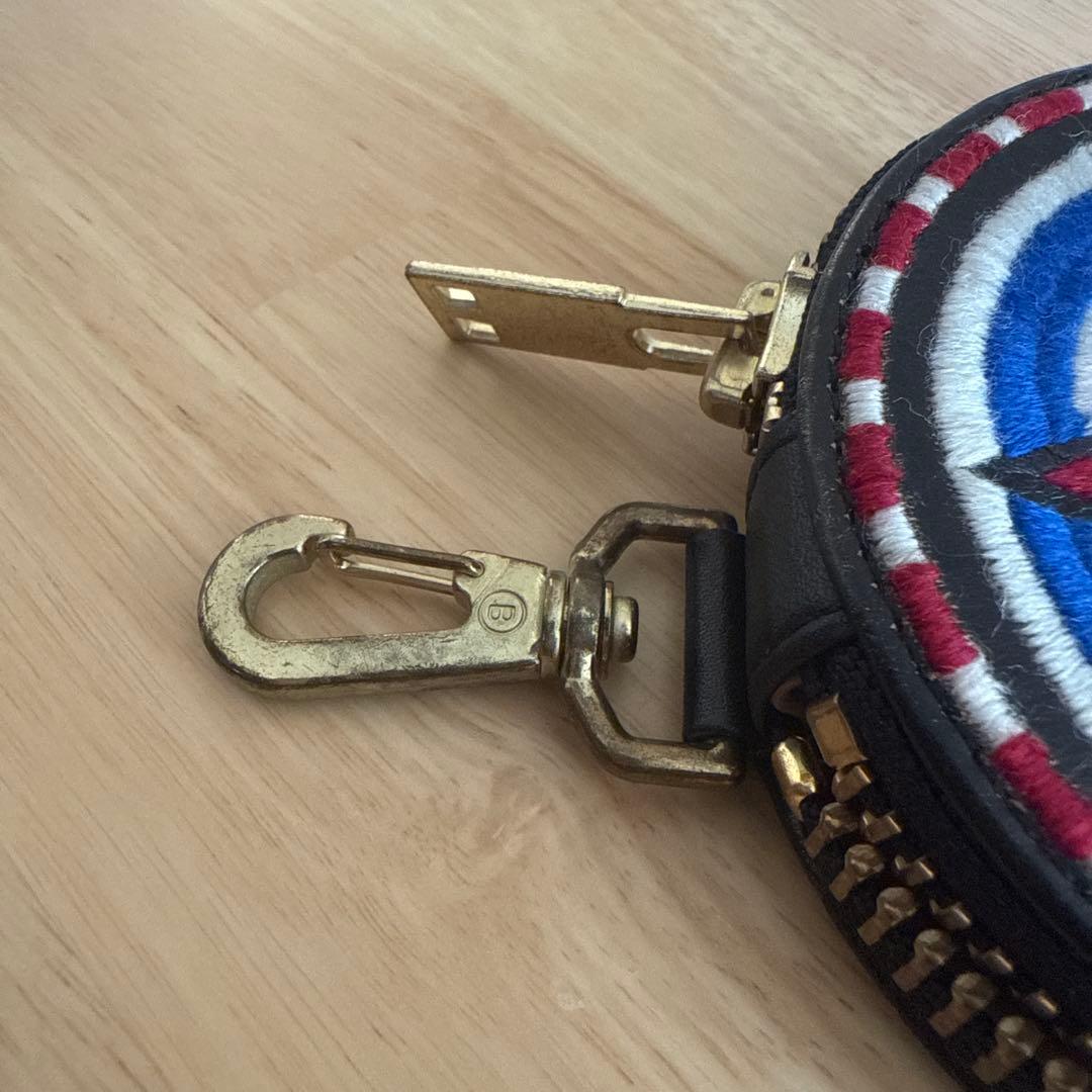 black means ケース サークルポーチ