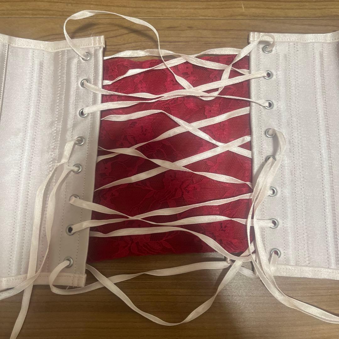 元鈴木さん　コルセット