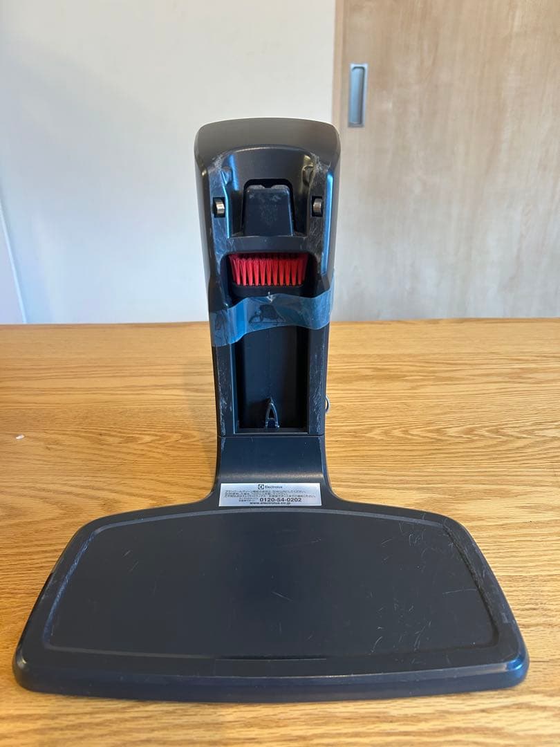 Electroluxエルゴラピードパワープロコードレス掃除機ZB3414AK