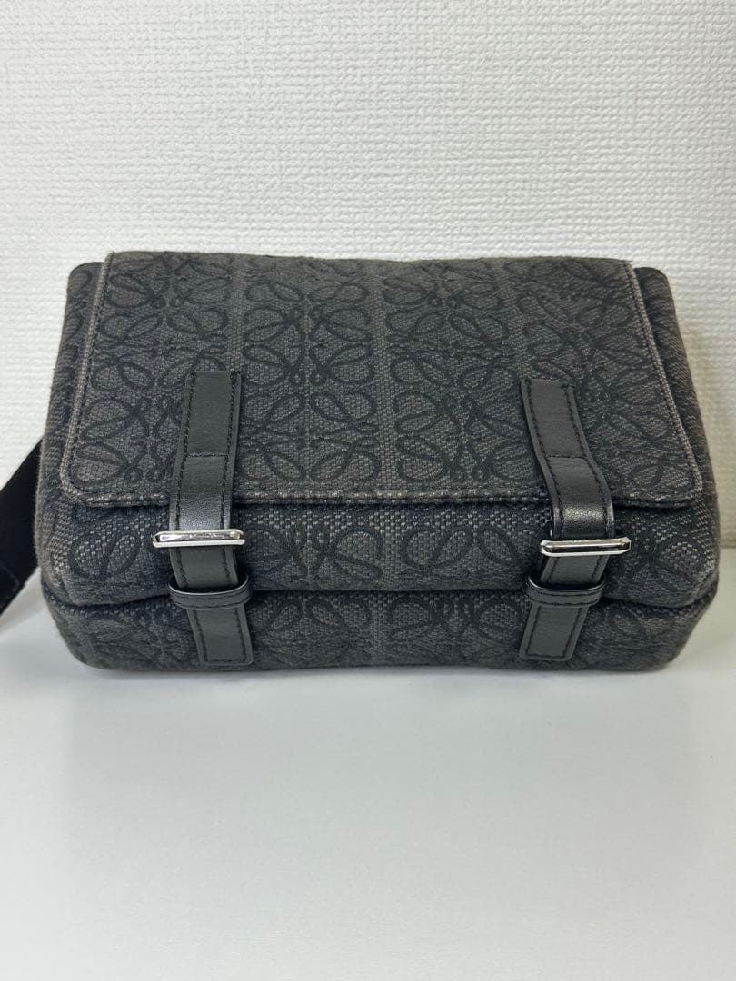 LOEWE ロエベ ミリタリー メッセンジャーバッグ リペア済み24/8