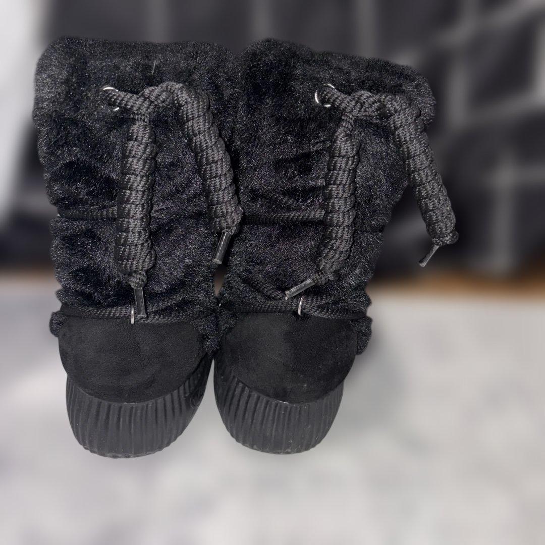 YELLO CROW FAUX FUR BOOTS ファー ショートブーツ