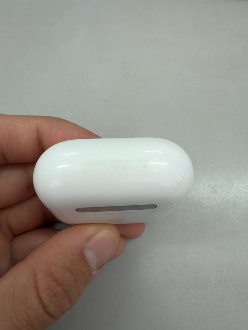 み*ら様 AirPods 4ノイキャン有