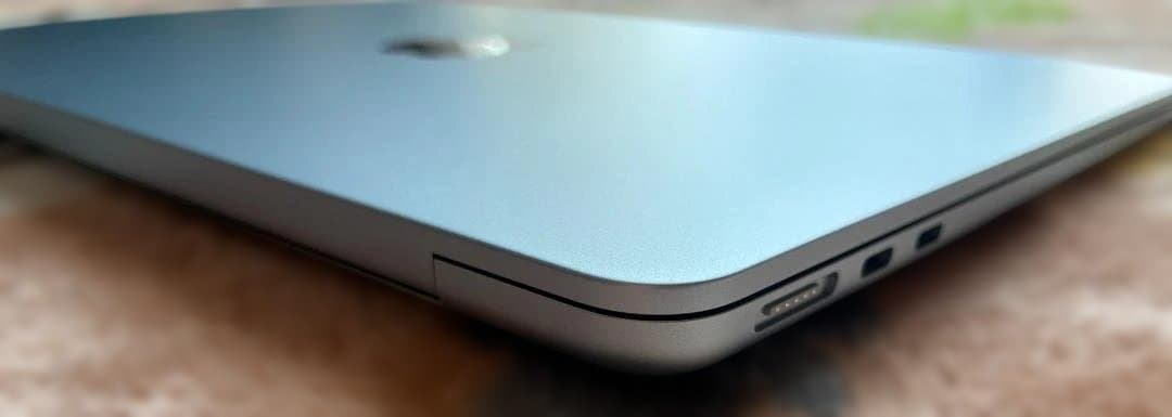 極美品・保証有｜MacBook Air M4｜16GB｜充放電7回｜スカイブルー