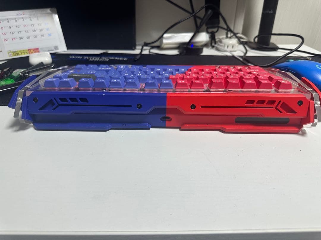 仮面ライダービルド カスタム仕様 メカニカルキーボード