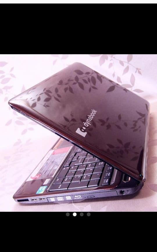 東芝ダイナブックノートパソコン エスプレッソ・ブラウン