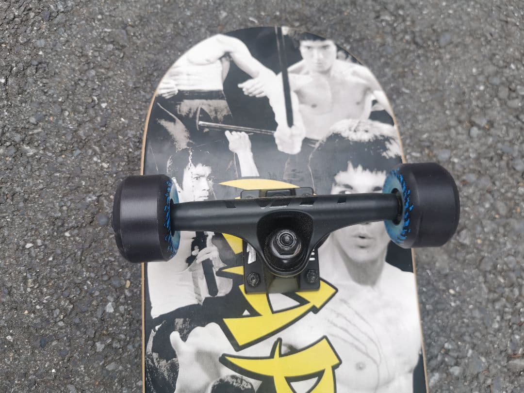 【希少！早い者勝ち！】BRUCE LEE ブルース・リー（李小龍）　スケボー