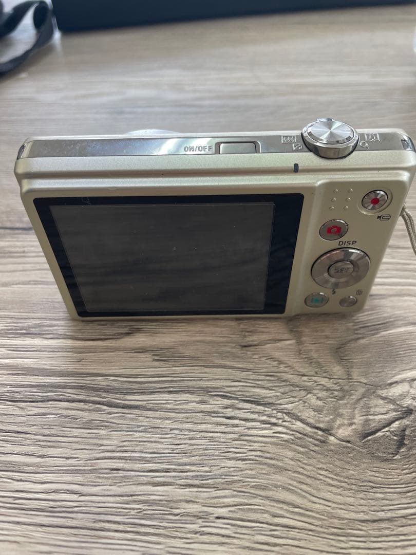 カメラ3台　レンズ？3つ　ジャンク　まとめ売り