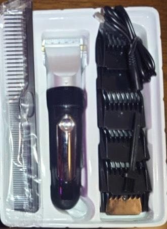 ❤プロ仕様❣赤ちゃんからご年配の方まで家族みんなで使えて超経済的♪❤万能バリカン