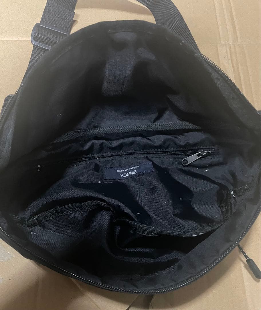 y*i様 COMME des GARÇONS HOMME ボディバッグ ブラック