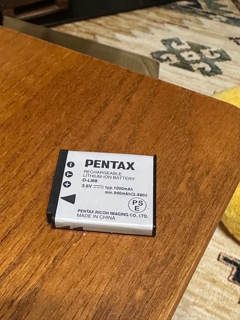 PENTAX 中古　Q-S1 ブラック　ズームレンズ2個付き　ミラーレスカメラ