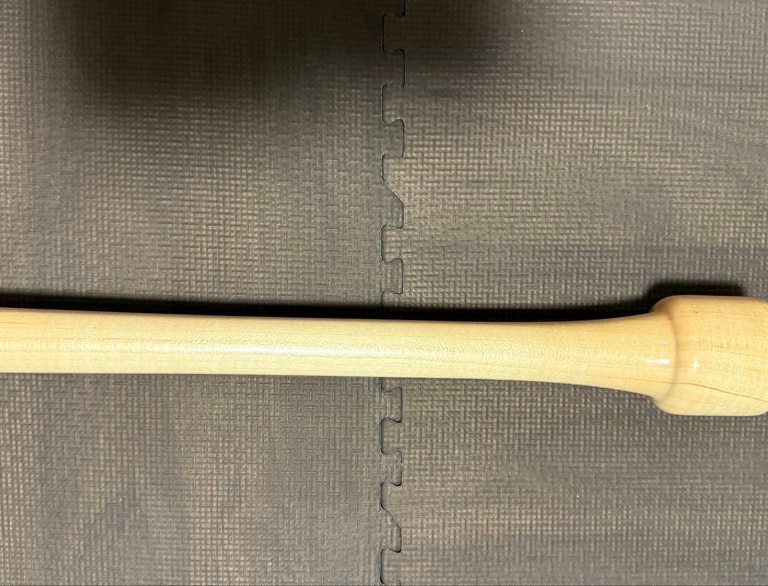 マルーチ　パックノブ　硬式木製　84センチ　バット