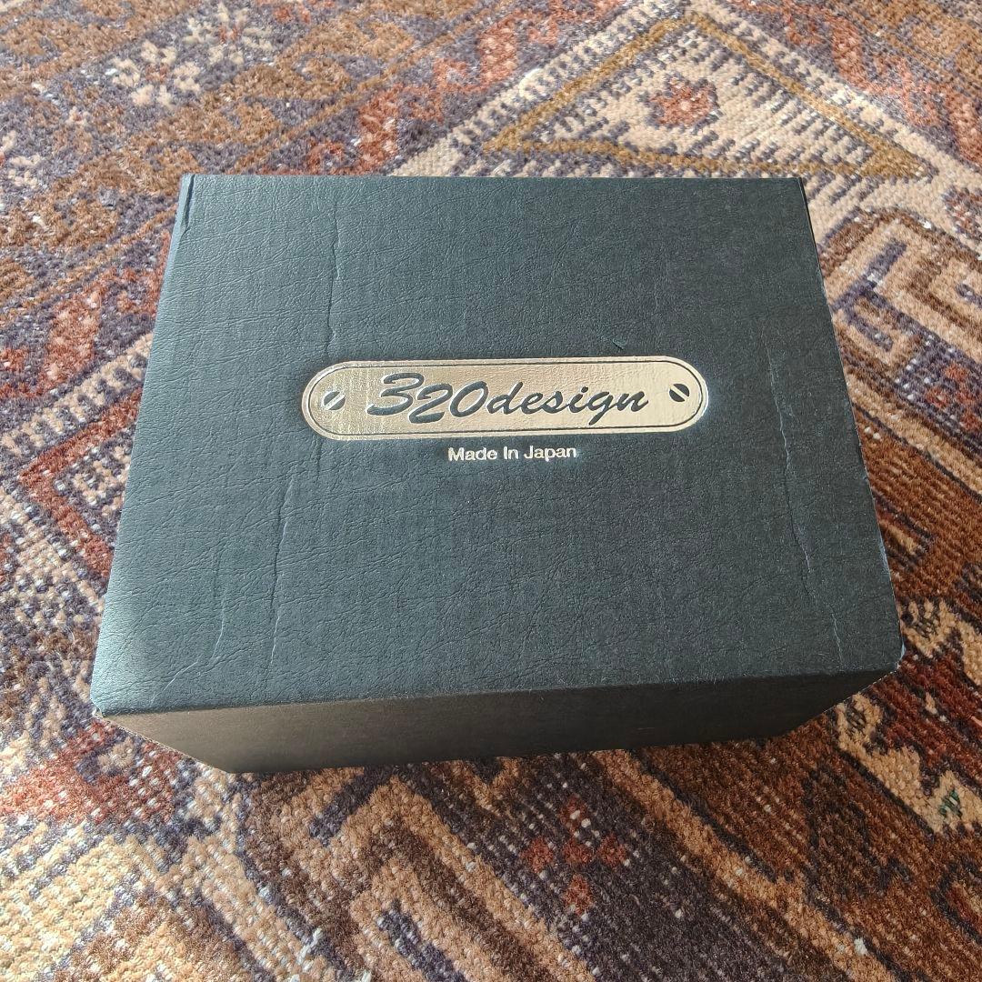 320design Brown Feather ギターエフェクター