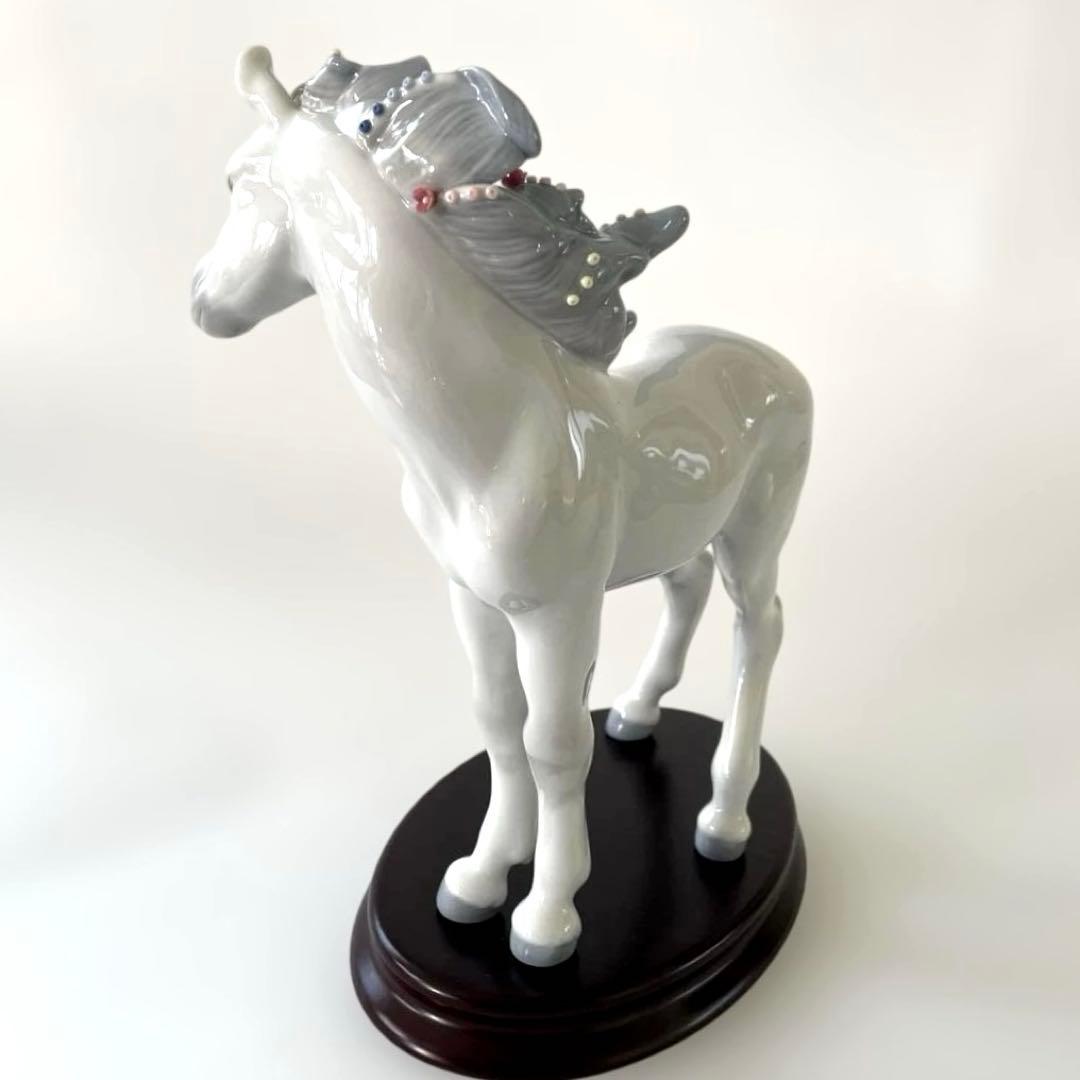 LLADRÓリヤドロTheHorse 馬　ゾディアック 十二支 干支フィギュリン