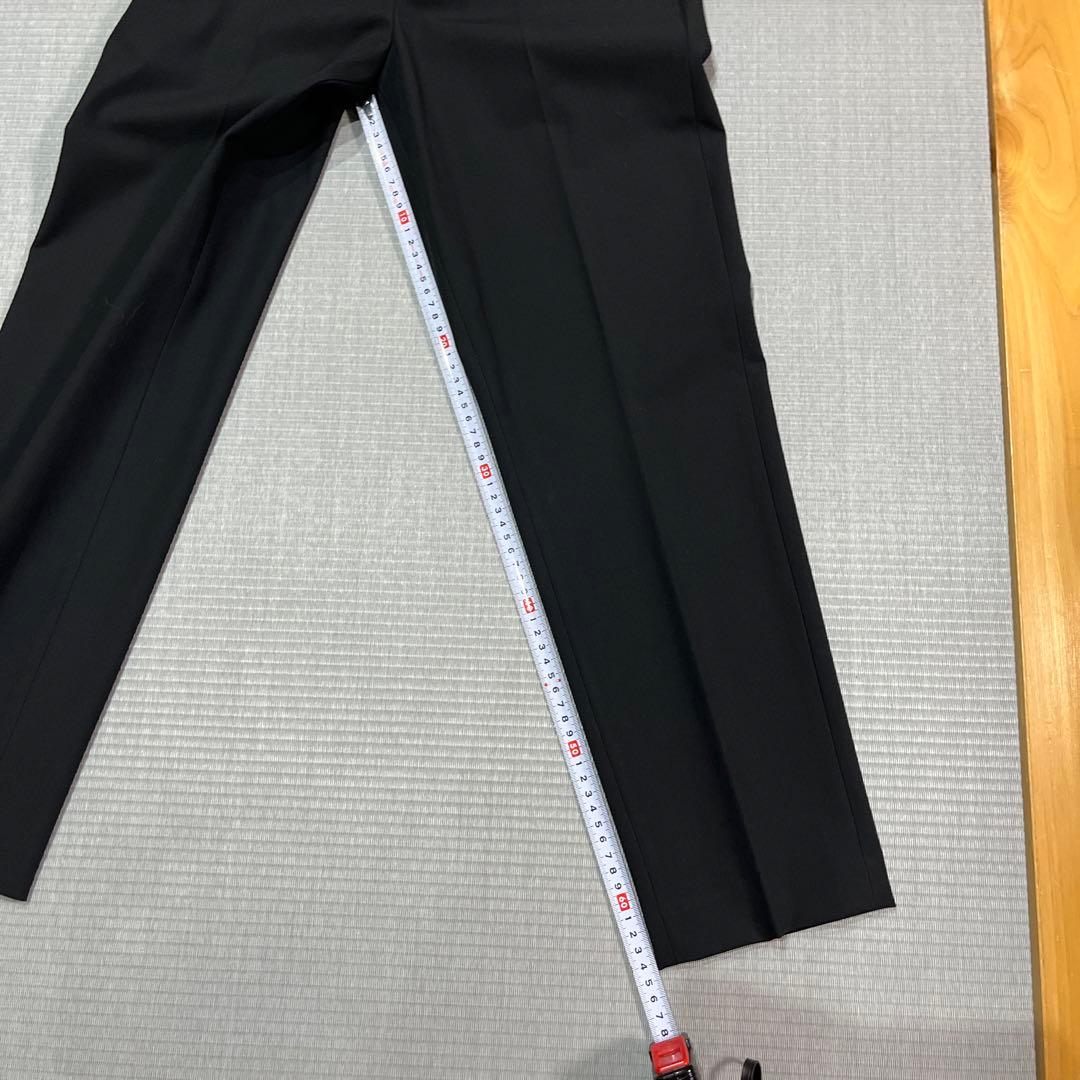 ユニクロパンツスーツ