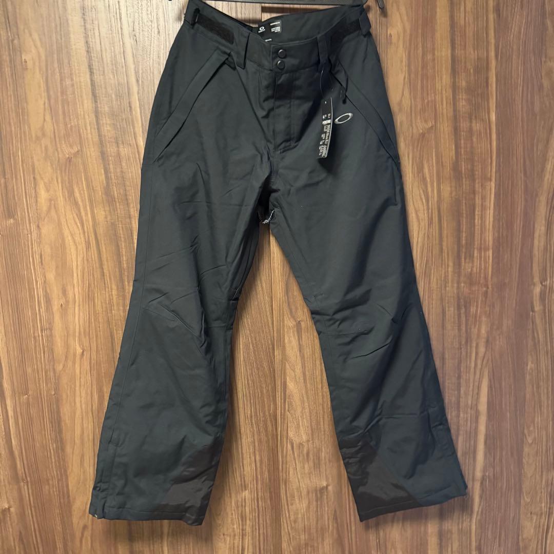 【新品タグ付き】OAKLEY オークリー　スノーボードウェア　パンツ　黒