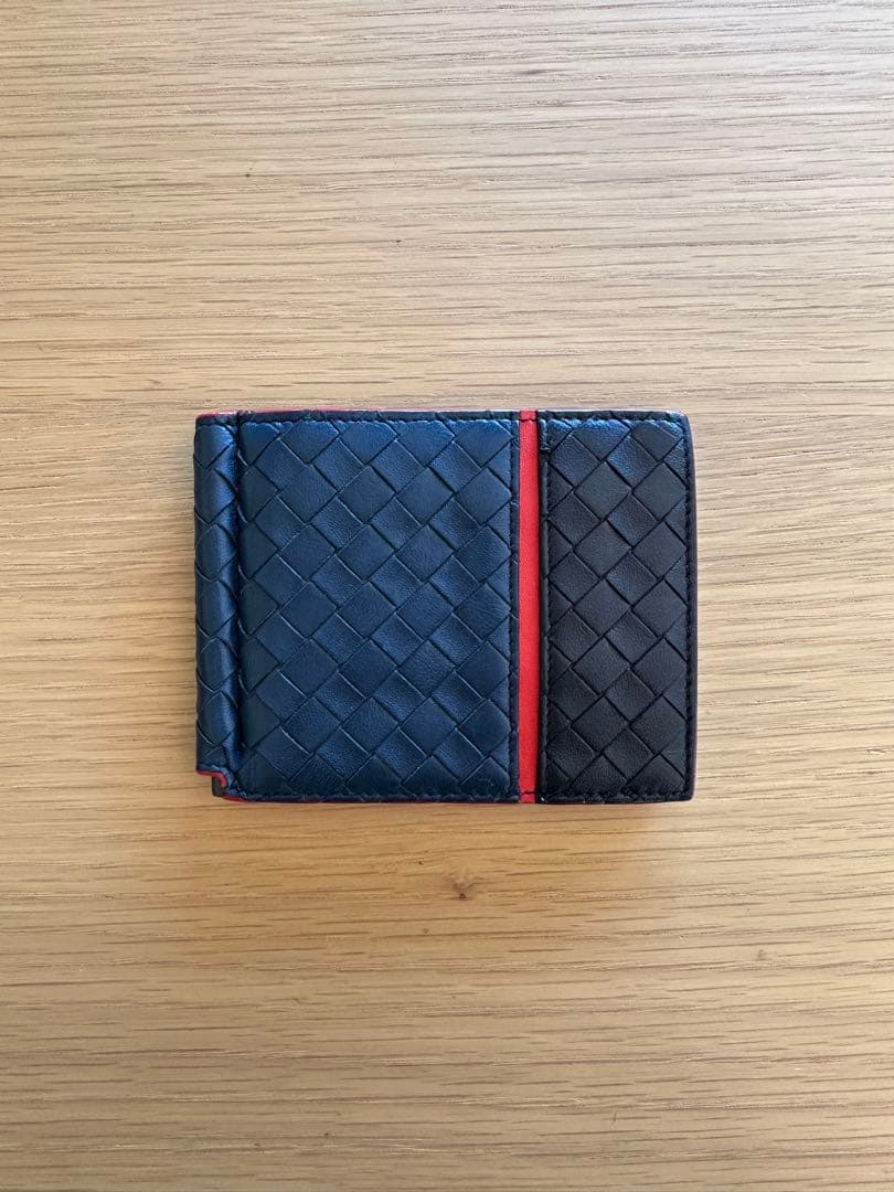 限定品希少カラー Bottega Venetaマネークリップ ネイビー/ブラック