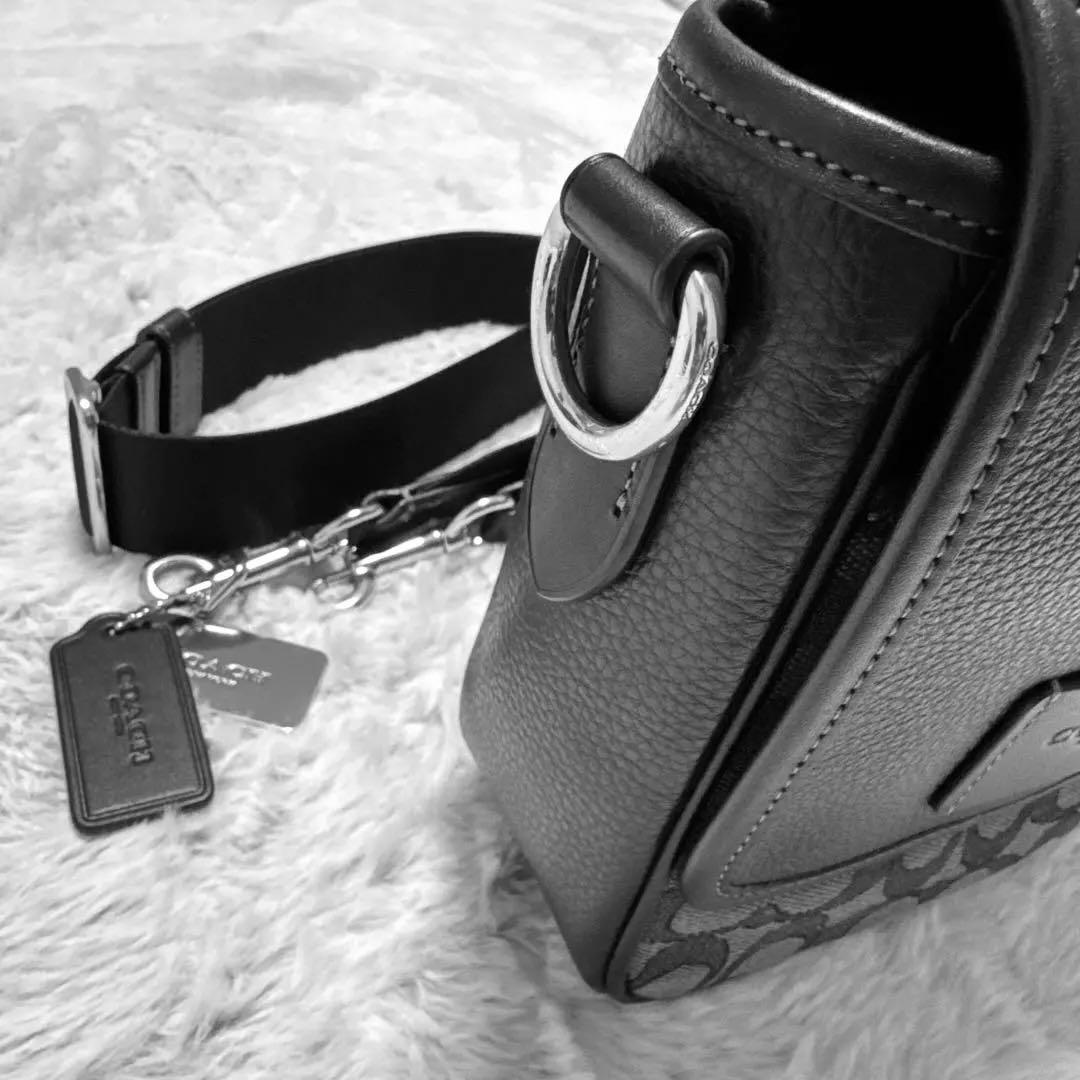 ［最終値下げ］COACH ブラック ショルダーバッグ コーチ メンズ バッグ