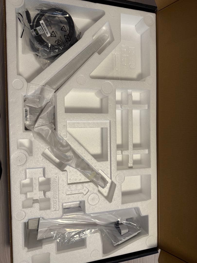 ディスプレイ・モニター本体 BENQ EX3210U