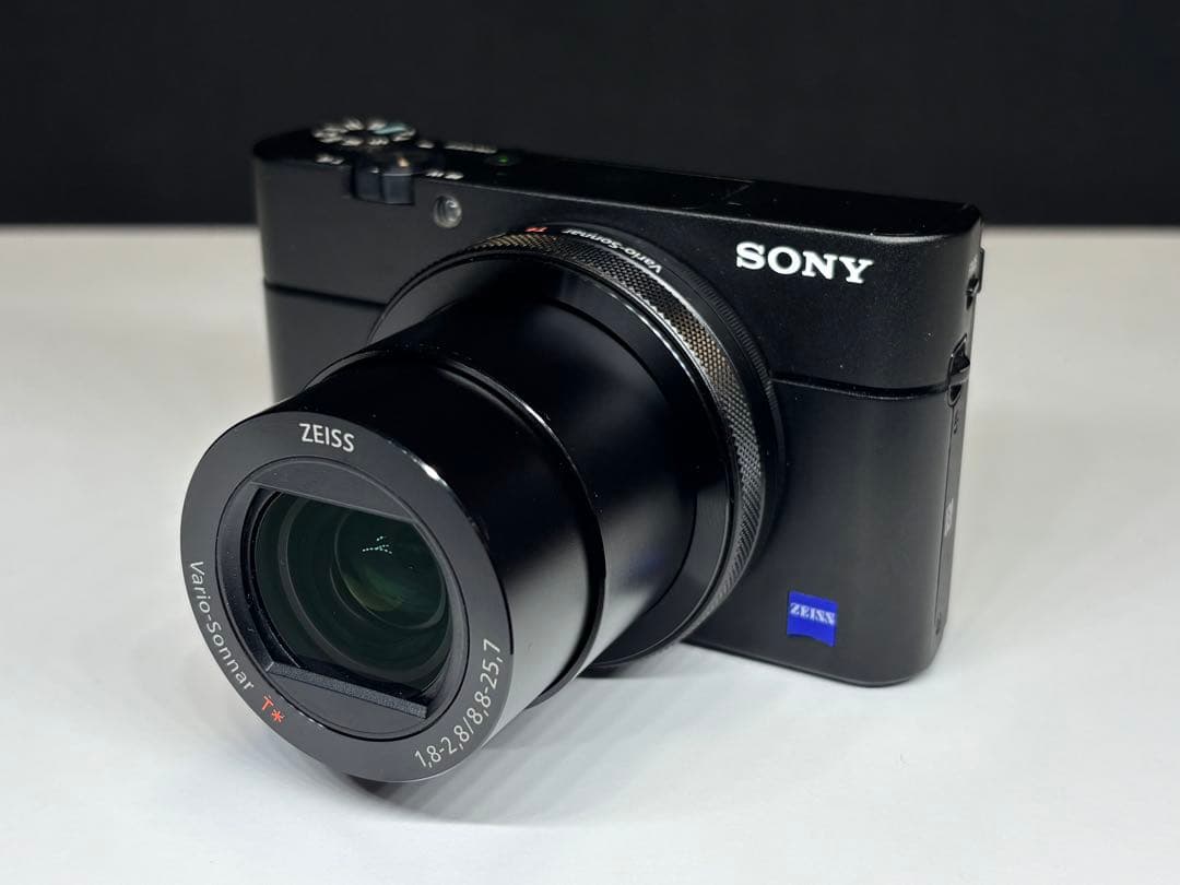 デジタルカメラ SONY Cyber-shot RX100M5A