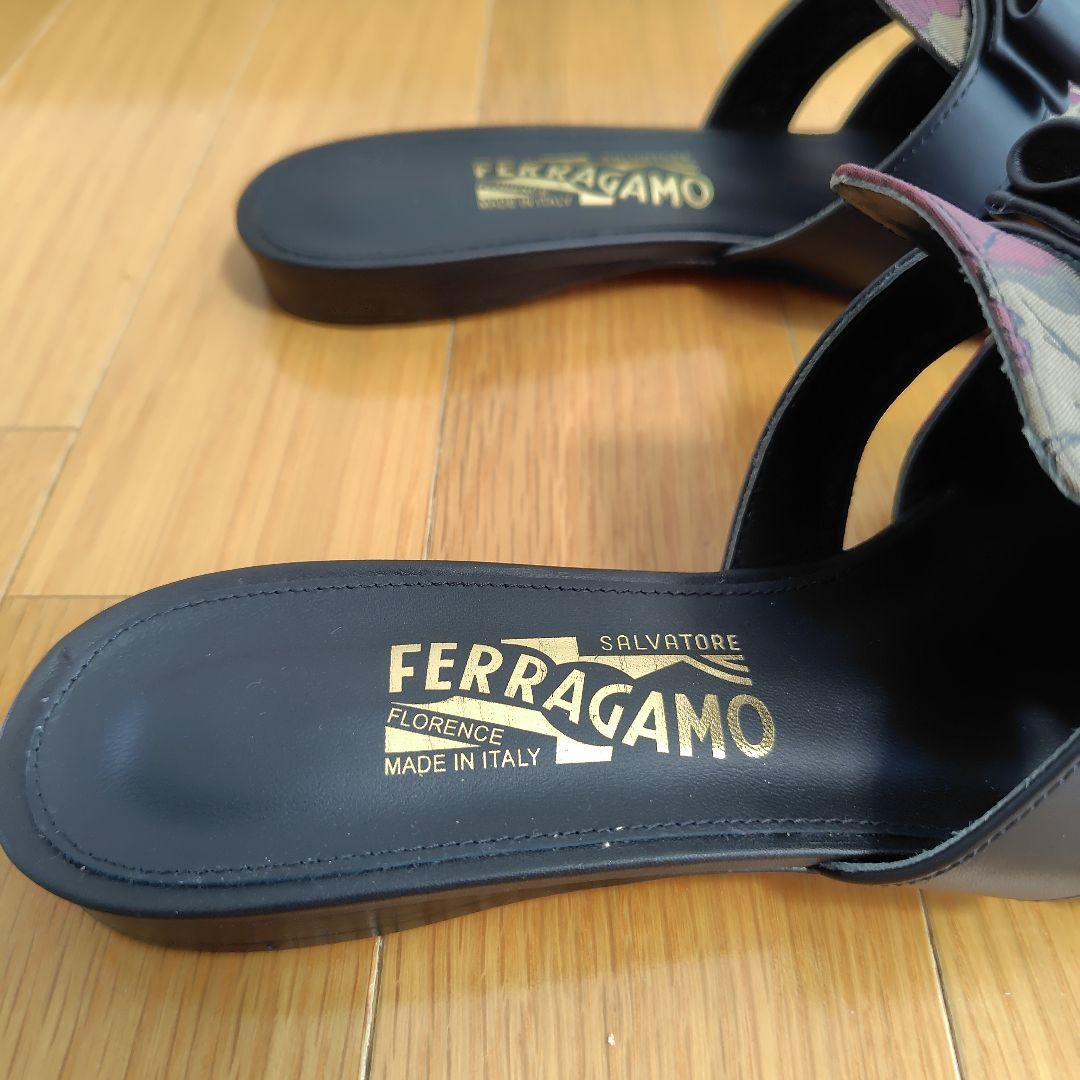 ✨️極美品✨️サルヴァトーレ フェラガモ ヴァラリボン　サンダルミュール送料無料