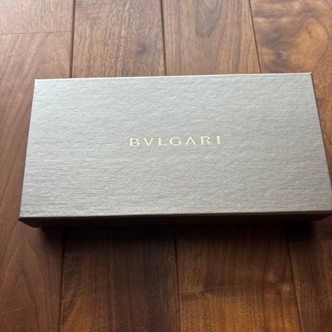 ブルガリブルガリ　マン　ジップウォレット