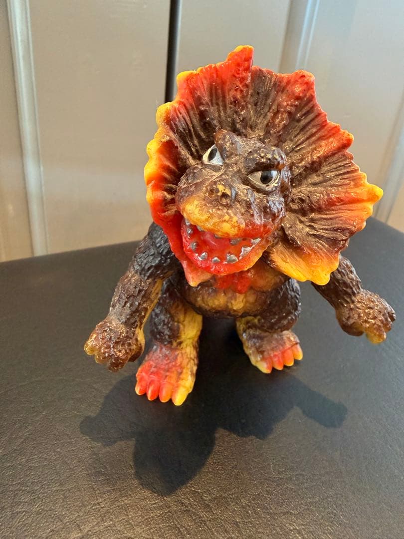 ウルトラマン怪獣ソフビ　キングザウルス製エリ巻き怪獣ジラース　足形足型レア！