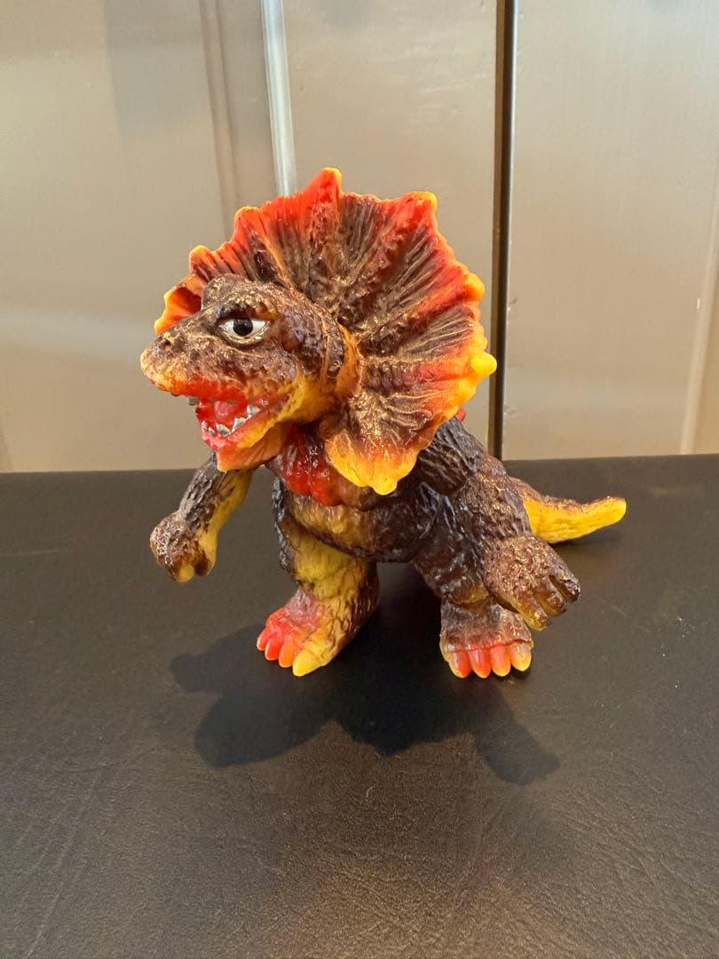 ウルトラマン怪獣ソフビ　キングザウルス製エリ巻き怪獣ジラース　足形足型レア！